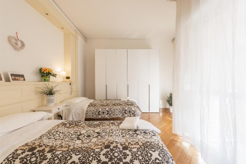 Apartments Black&White - Youtown image 25